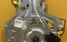 Стеклоподъемник Hyundai IX35 2012 824022Y000 LM G4KD, передний правый