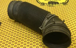 Патрубок воздушного фильтра гофра Volkswagen Golf 2008 1K0129684B MK5 BXE
