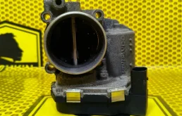 Дроссельная заслонка Volkswagen Passat 2006 06F133062B B6 BVZ