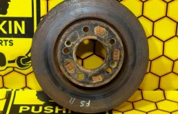 Диск тормозной Hyundai Veloster 2012 517123X000 FS G4FG, передний правый