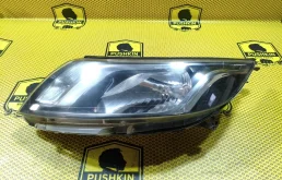 Фара галоген Kia Rio 2013 921014X000 QB G4FC, передняя левая