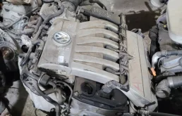 Двигатель AXZ 3.2 Volkswagen Фольксваген Passat B6 Фольксваген пассат Б6