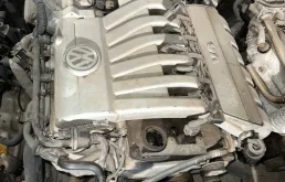Двигатель AXZ 3.2 Volkswagen Фольксваген Passat B6 Фольксваген пассат Б6