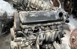 Двигатель AEH 1.6 Volkswagen Фольксваген Гольф Golf 4