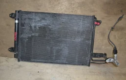 Радиатор кондиционера Volkswagen Golf 2003-2009 1K0820411Q MK5