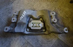 КРОНШТЕЙН КПП Audi A6 2004-2008 4F0399263M С6 BDX, задний