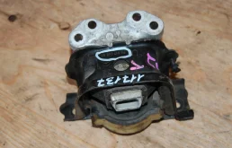 Подушка двигателя Peugeot 207 2009-2015 1839J2 1 5F01(EP6C), правая