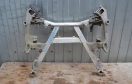БАЛКА ПЕРЕДНЕЙ ПОДВЕСКИ BMW 5 серия 1995-2000 31106755072 E39 M52, передняя