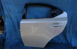 ДВЕРЬ Lexus IS 2005-2008 6700453040 2 4GR-FSE, задняя левая
