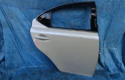 ДВЕРЬ Lexus IS 2005-2008 6700353040 2 4GR-FSE, задняя правая