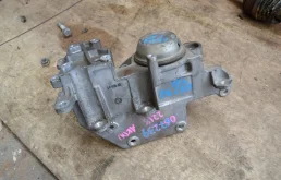 Подушка двигателя Nissan X-Trail 2007-2011 11220JG31B 2 QR25DE, передняя левая
