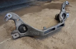 БАЛКА ПЕРЕДНЕЙ ПОДВЕСКИ Volkswagen Touareg 2006-2010 7L0199207A 1 BHK, передняя