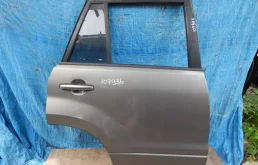 ДВЕРЬ Suzuki Escudo 2005-2012 6800365832 3 J24B, задняя правая