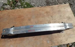 Усилитель бампера Audi A5 2007-2011 8K0807113D 1 CDNC, передний