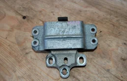 Подушка двигателя Volkswagen Tiguan 2007-2011 3C0199555AE 1 CAWB, левая
