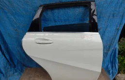 ДВЕРЬ Mercedes-Benz B-класс 2011-2014 A2467300205 W246 270910, задняя правая