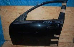 ДВЕРЬ Mercedes-Benz C-класс 2011-2015 A2047200105 W204 271860, передняя левая