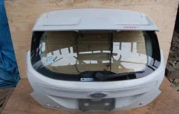 ДВЕРЬ 5-Я Ford Focus 2011-2015 1838957 3 MGDA(XQDA), задняя