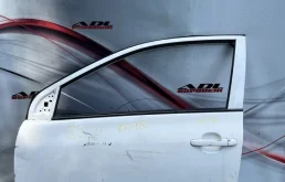 Дверь Toyota Corolla 2006-2012 6700212A30 150, передняя левая