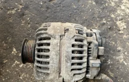 Генератор Volvo S80 0124525001 1 2.4
