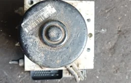 Блок ABS Volkswagen Golf 1J0907379G 4