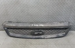Решетка радиатора Ford Focus 4M518138AE 2