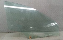 Стекло Mazda 3 2006 BP4K58511B BK Z6, переднее правое