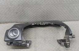 Накладка торпедо Mazda 3 2006 BP4K60360 BK Z6