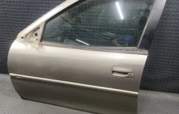 Дверь Opel Vectra 1998 90508225 B X20XEV, передняя левая