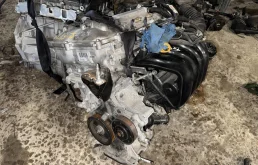 Двигатель Toyota Corolla E180 2ZR-FE