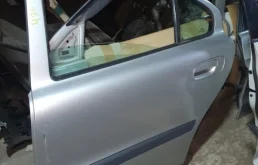Дверь Volvo S60 2004 RS