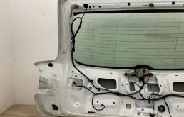 Крышка багажника для Audi Q7 на фотографиях