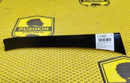Накладка торпедо облицовка Nissan Qashqai 2014 684114EH1A J11, правая