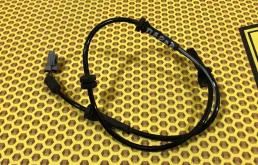 Датчик АБС Nissan QASHQAI 47910JD000 J10, передний