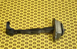 Ограничитель двери Nissan Murano 2006 80430CA01A Z50 VQ35DE, передний