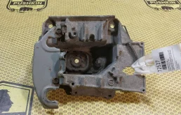 Площадка аккумулятора Nissan Tiida 2009 112541KA0A C11, левая