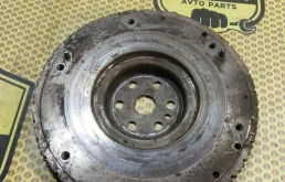 Маховик МКПП Nissan Tiida 2009 123101KA0A C11 HR16