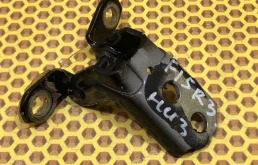 Петля двери задняя нижняя Nissan Juke 2013 824204EA0A F15 HR16DE, задняя правая