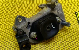 Опора двигателя Nissan Qashqai 2018 112204BB0A J11 MR20DD, левая