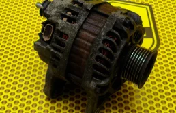 Генератор Nissan Qashqai 2008 23100BC00A J10 HR16DE