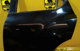 Дверь Nissan Juke 2011 H21011KKMD F15 MR16DDT, задняя левая