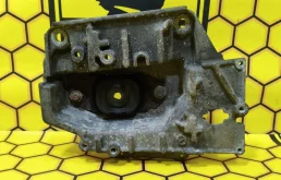 Опора двигателя Nissan Juke 2012 112201J50A F15 HR16DE, левая