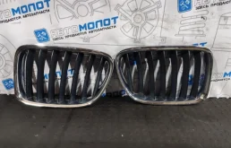 Решетка радиатора BMW X1 2010 10627110 E84 N46B20BD