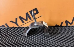 Петля капота BMW X5 2013 51237164802 E70 N57D30A, правая