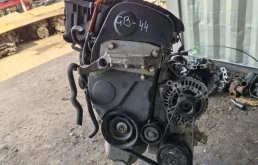 Двигатель Volkswagen Polo 2007 036100038J BUD
