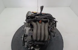 Двигатель Audi A4 2001-2005 06B100031Q B6 ALT
