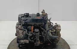 Двигатель Volkswagen Golf 1997-2006 038100098G AUY