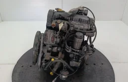 Двигатель Volkswagen Passat 2000-2005 038100098NX B5 AVF