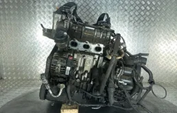 Двигатель Volkswagen Polo 2001-2005 03D100031A AZQ