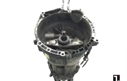 КПП (Коробка передач механическая),7562730,BMW 1 E81/E82/E87/E88 2004